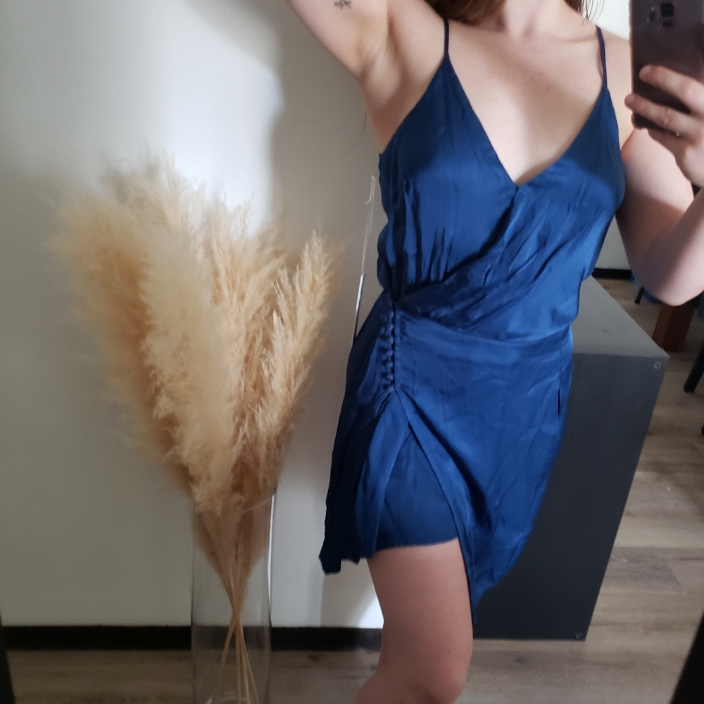 YOUNG FABULOUS & BROKE Dress Jameson Wrap Mini Dress in Jewel Blue Sky NWT - Picture 5 of 16